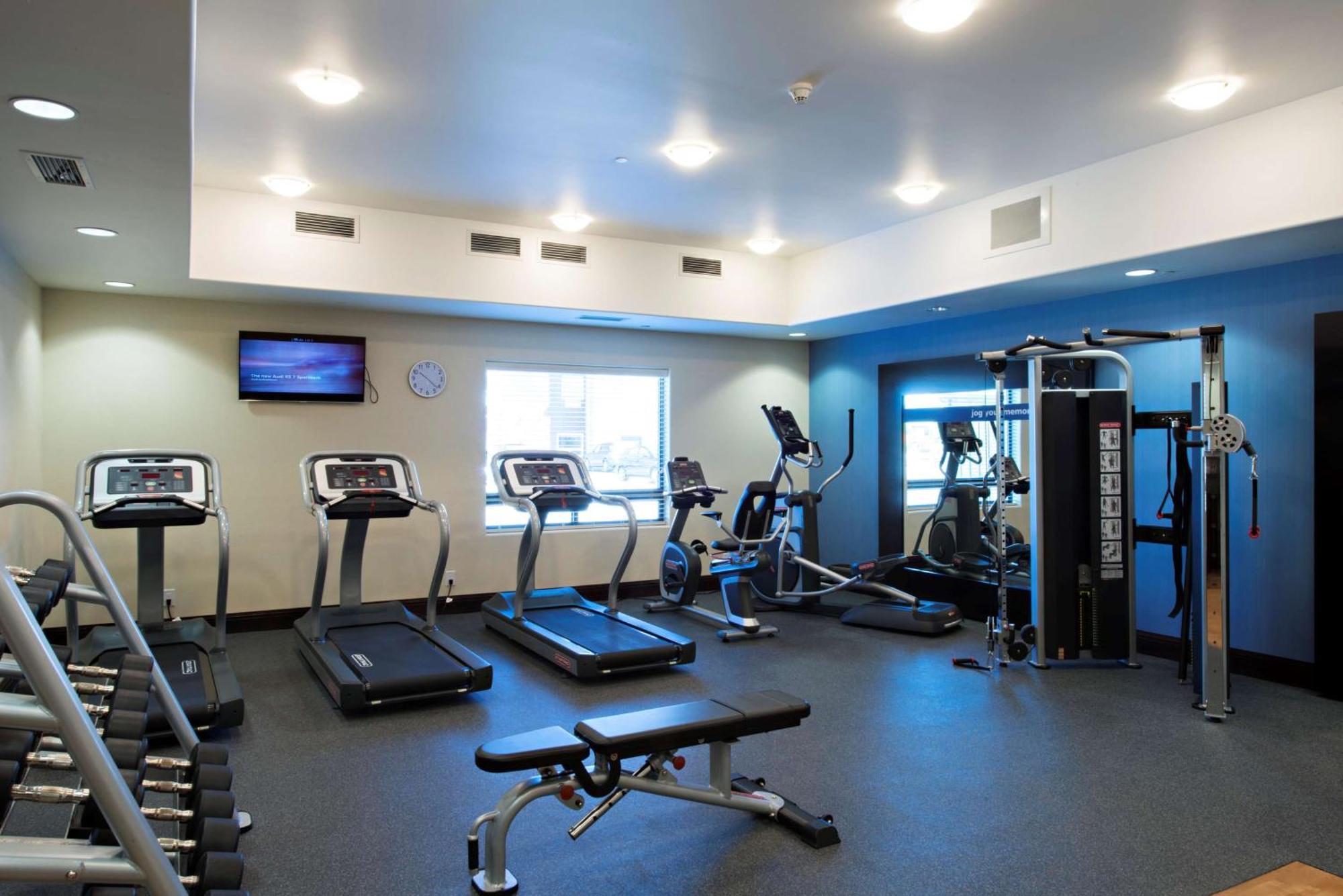 Hampton Inn Saskatoon South Bagian luar foto
